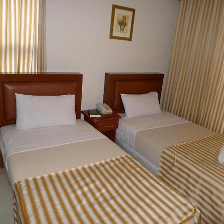 Hotel Cosmopolitan Baguio City Exterior photo